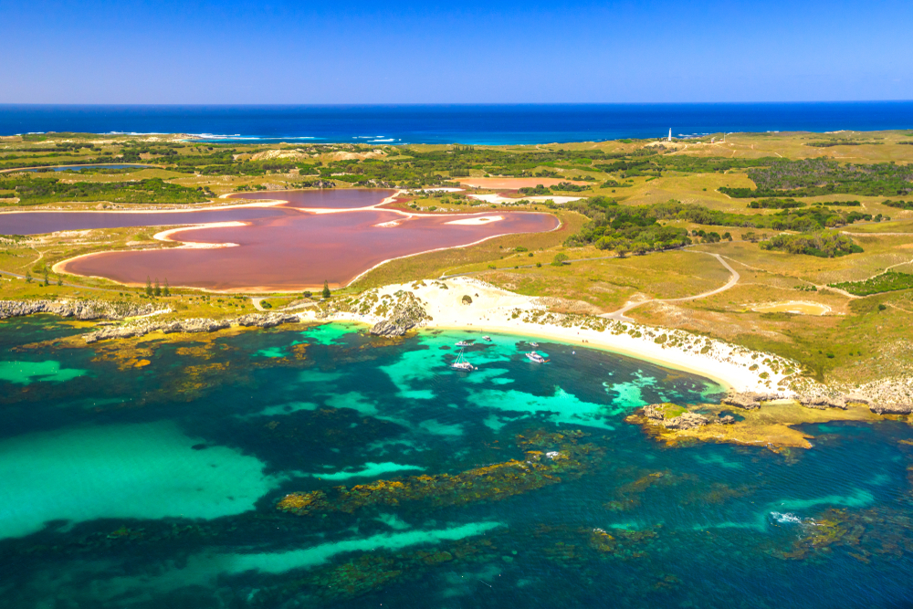 7 Pink Lakes in Australia that everyone must visit once - KAYAK